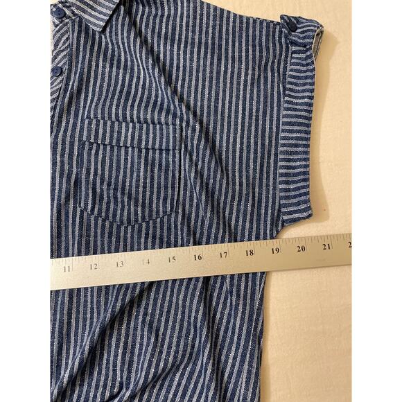 Eden & Olivia Women's Size Small Button Front‎ Blouse Short Sleeve - Picture 4 of 6